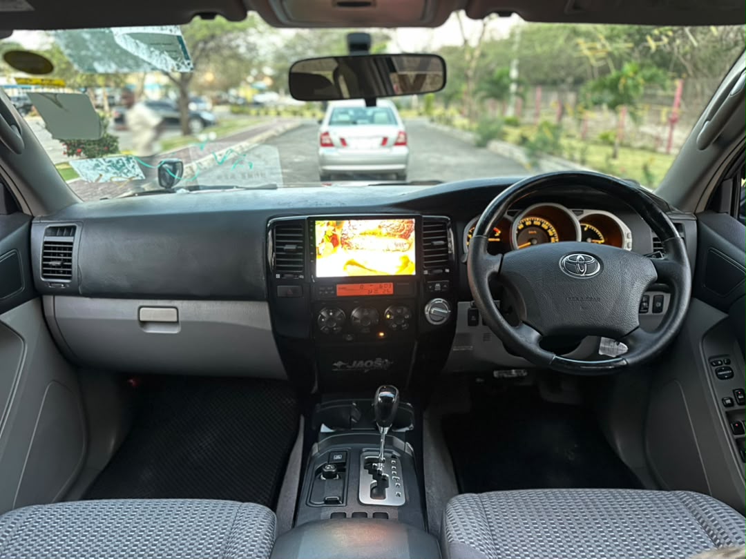 TOYOTA HILUX SURF thumbnail 4